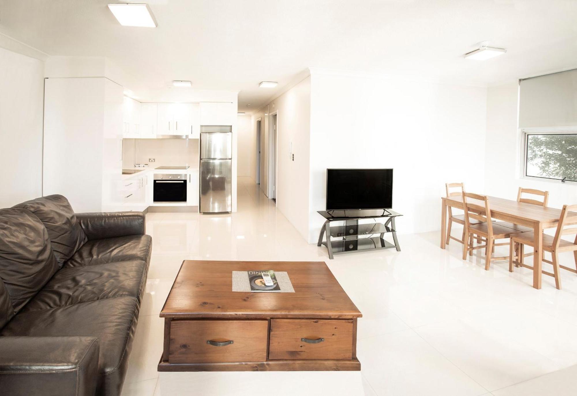 View Pacific Apartments Gold Coast Room photo