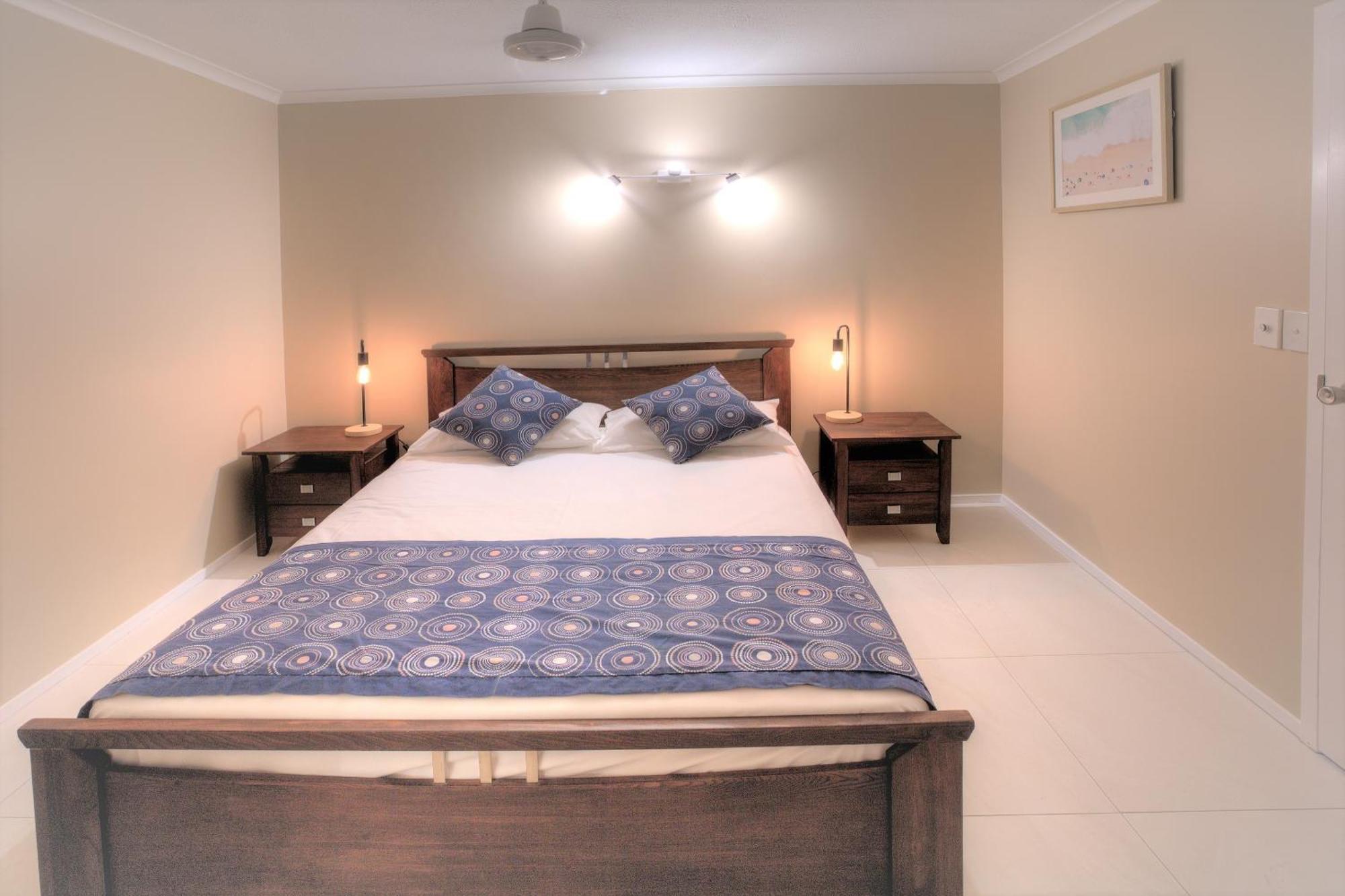 View Pacific Apartments Gold Coast Room photo